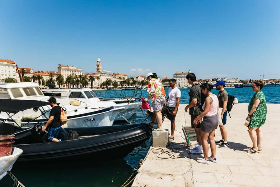 Split/Trogir: Blue Lagoon and 3 Islands Speedboat Tour - Maslinica, the quiet final stop
