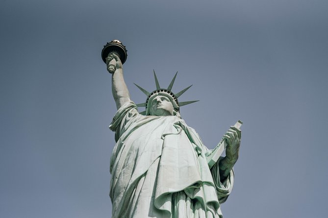 Statue of Liberty and Ellis Island Guided Tour with Ferry - Why the ferry crossing is part of the experience