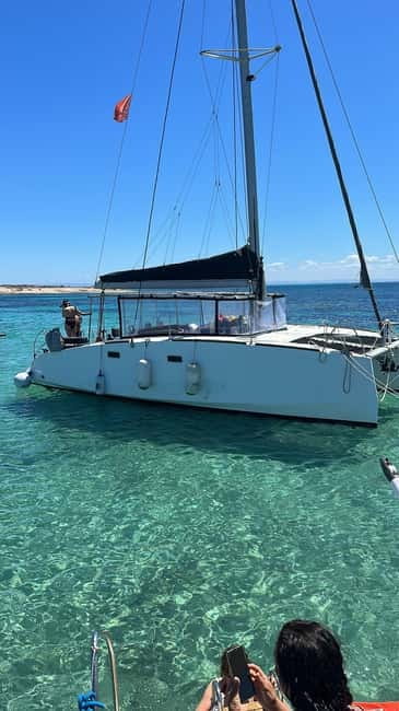 Stintino: full day tour catamaran Asinara Island - Lunch at about 2 p.m.