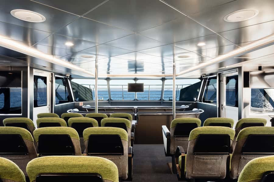 Strahan: Gordon River Cruise with Lunch & Sarah Island Walk - Weather, clothing, and comfort