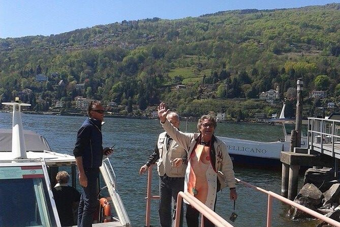 Stresa: 1-Day 3 Borromean Islands Hop-On Hop-Off Boat Tour - Isola Madre, the quiet garden first stop