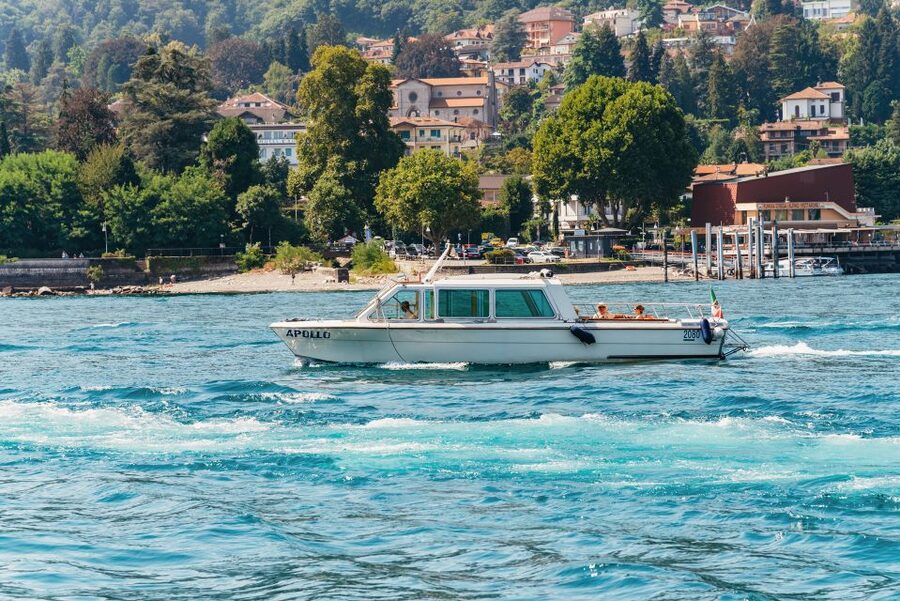 Stresa: 3 Borromean Islands Hop-On Hop-Off Boat Tour - Isola Bella and the Borromean palace