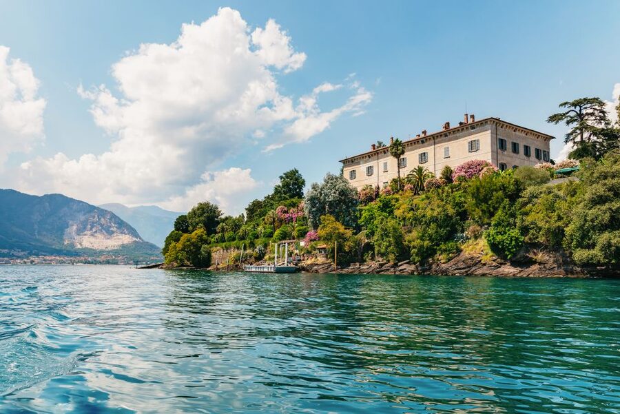 Stresa: 3 Borromean Islands Hop-On Hop-Off Boat Tour - What the $14 price really covers