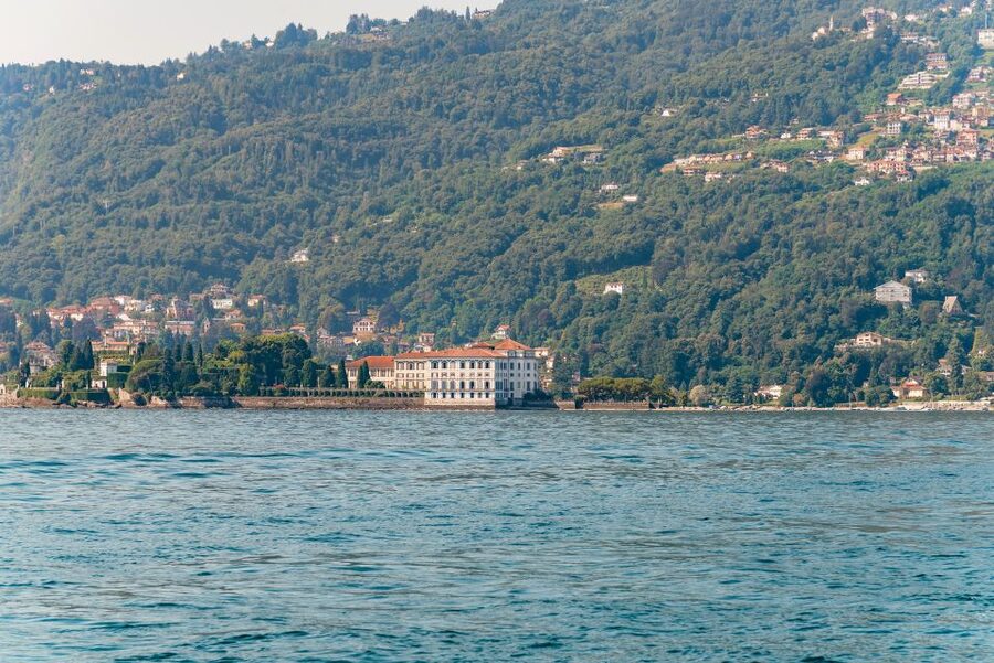 Stresa: 3 Borromean Islands Hop-On Hop-Off Boat Tour - Should you book the Borromean Islands boat tour?