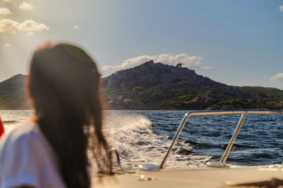 Stresa: Lake Maggiore and Borromean Islands Sunset Cruise - What the boat setup means for your evening
