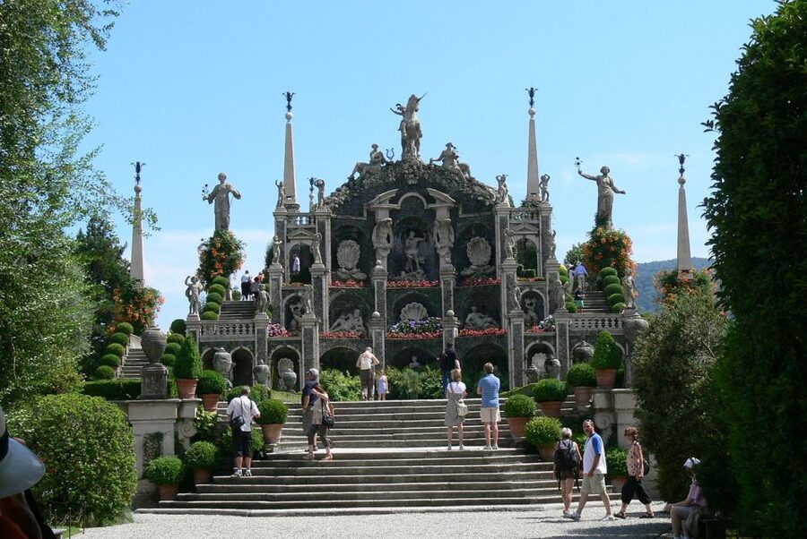 Stresa: Madre & Bella Borromean Islands Boat Trip - Who will get the most from this day