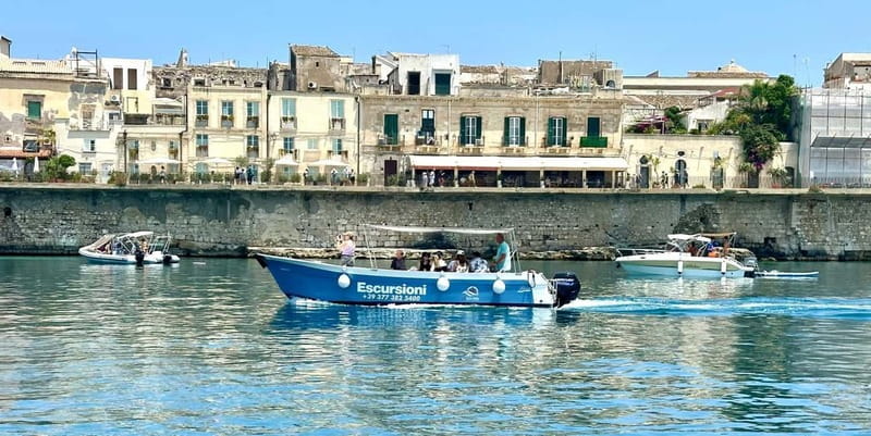 Syracuse: Ortigia Island & Sea Cave Boat Tour with Prosecco - Key points at a glance