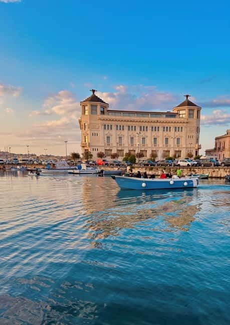 Syracuse: Ortigia Island & Sea Cave Boat Tour with Prosecco - The swim stop: pleasant, but keep expectations modest