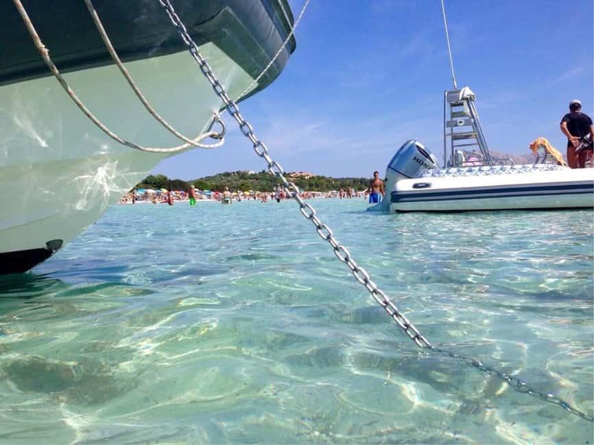 Tavolara: 5 Islands tour from San Teodoro's beach - Leaving La Cinta for Sardinia’s island waters