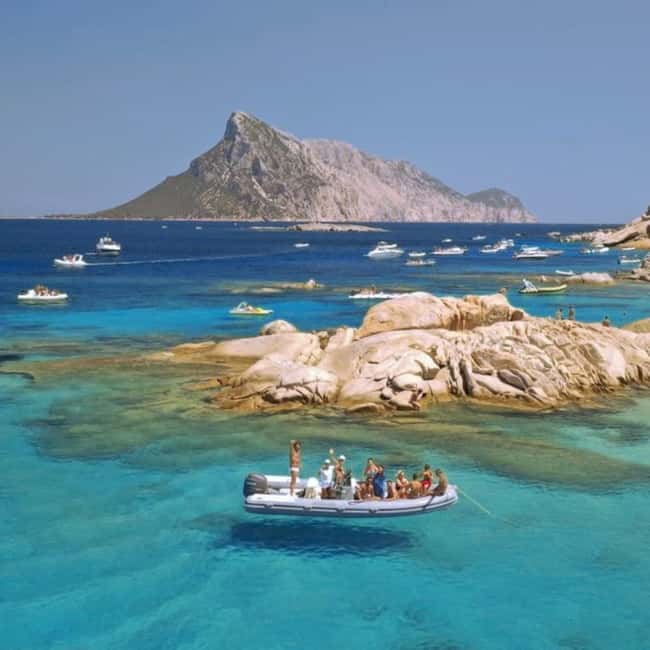 Tavolara: 5 Islands tour from San Teodoro's beach - Ruia, Proratora, and the cave called the Oven