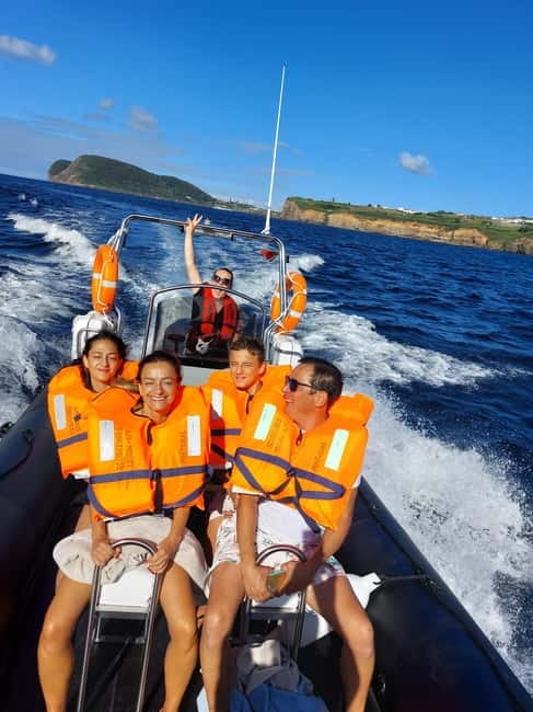 Terceira Island: Ilhéu das Cabras Boat Tour + Snorkeling - What you can see beneath the surface