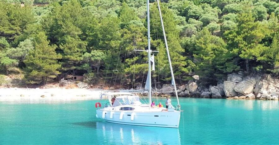 Thassos Island: Sailing Day Cruise Beer & Snack - What the five-hour outing feels like