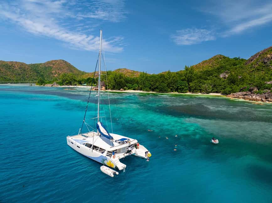 Tour of Cousin, Curieuse and St Pierre island on Catamaran - Curieuse and the route toward Baie Laraie
