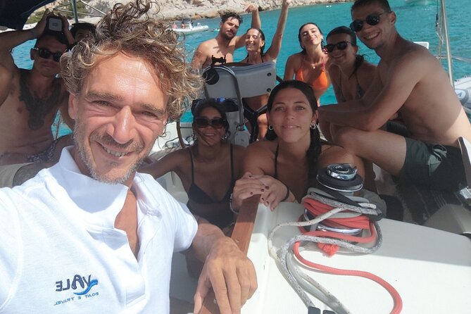 Tour to the islands of the La Maddalena Archipelago by sailing boat - The crew makes a big difference
