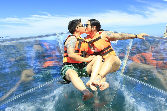 Transparent Boat Ride Around Cozumel Island + Snorkel - Time, meeting point, and transport concerns