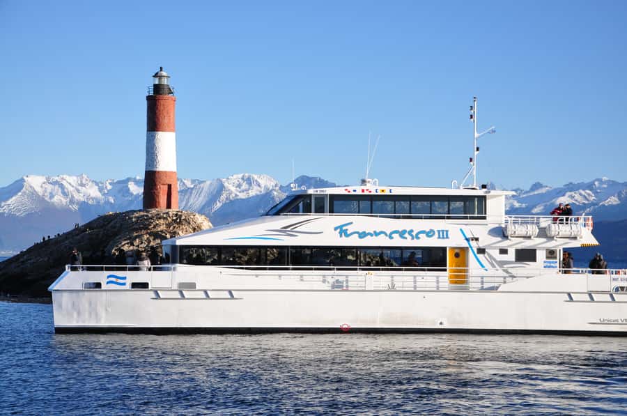 Ushuaia: Beagle Channel & Sea Wolves Island Catamaran Cruise - A practical catamaran for Patagonia’s weather