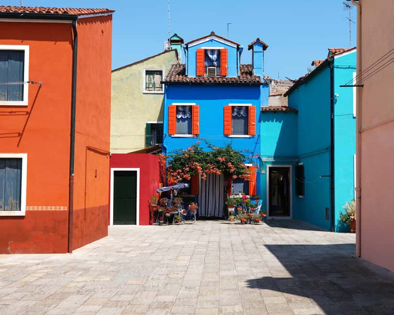 Venice: Guided Islands Cruise to Murano, Burano & Torcello - Food, wine, and the optional upgrade