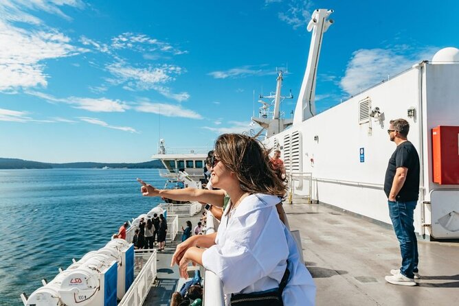 Victoria & Butchart Gardens Tour with Gulf Islands Cruise Ferry - Starting in Vancouver and reaching the ferry