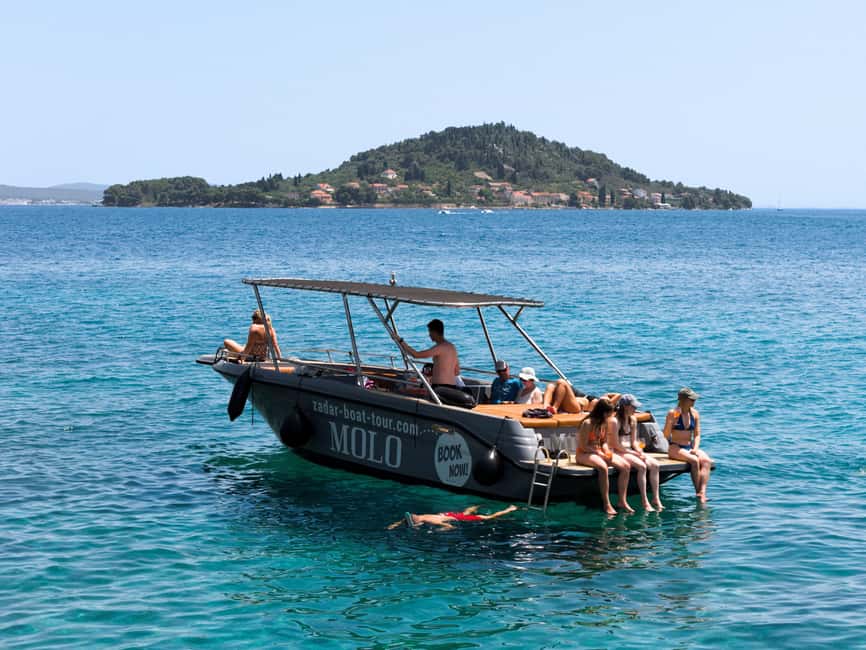 Zadar: 3 Islands Luxury Boat Tour with Aperol Spritz - Ošljak: a quiet first swim