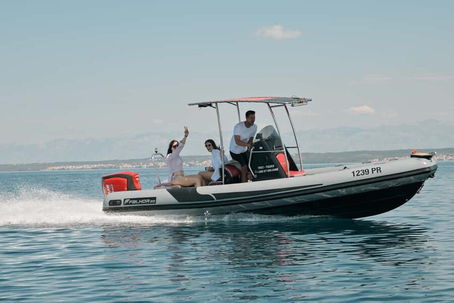 Zadar:Speedboat Tour Thrill Ride with Snorkeling on 3 island - The final swimming and snorkeling stop