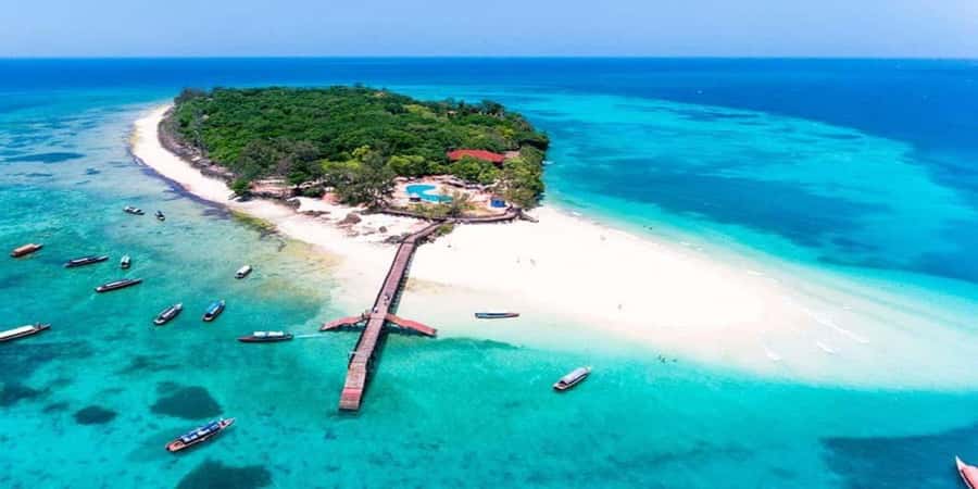 Zanzibar: Prison Island and Nakupenda Boat Trip with Lunch - Key points at a glance